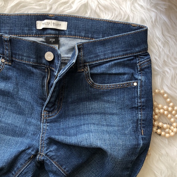 WHBM • NOIR Size 4 Cropped Denim Jeans - Picture 8 of 16